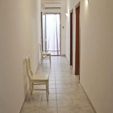 Apartment Le Blumarine 6 Torre Lapillo